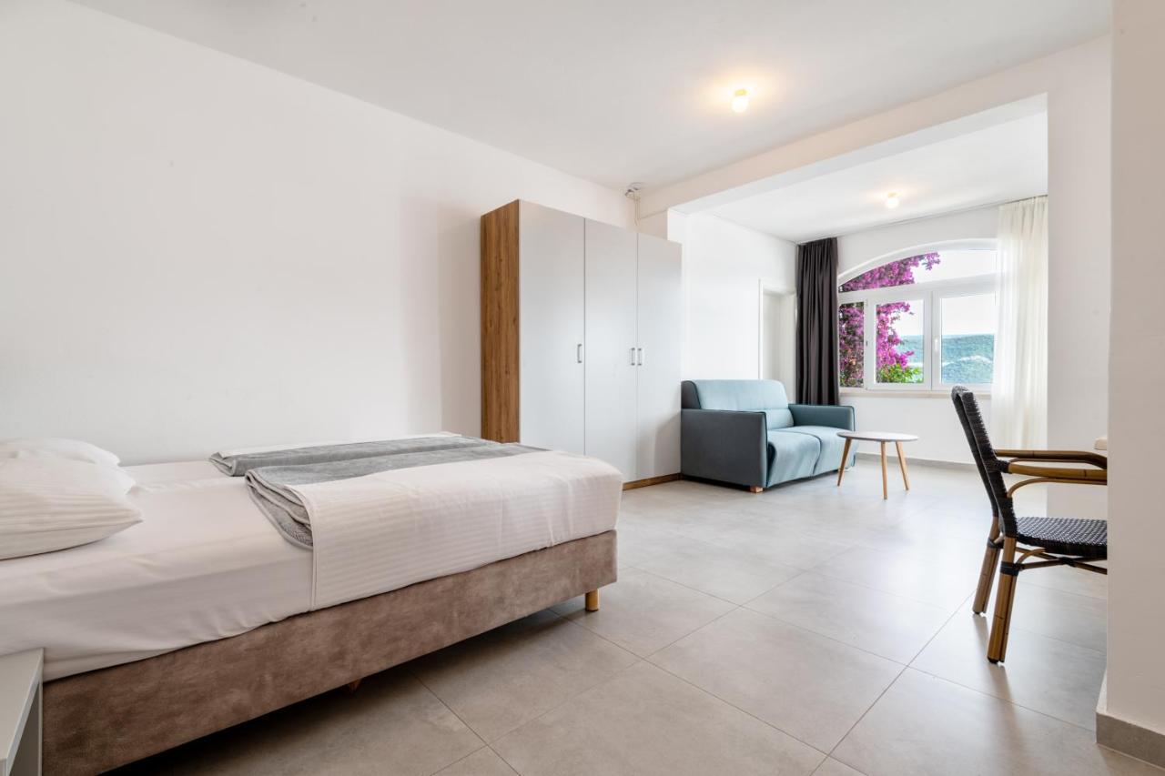 Hotel Villa Barbara ネウム エクステリア 写真